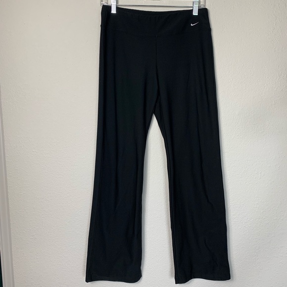 Nike Pants - Nike dri-fit workout pants.